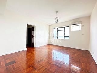 Pok Fu Lam - Baguio Villa 17