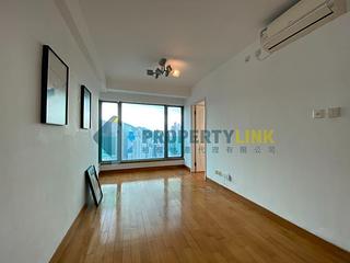 Sheung Wan - Queen's Terrace 02