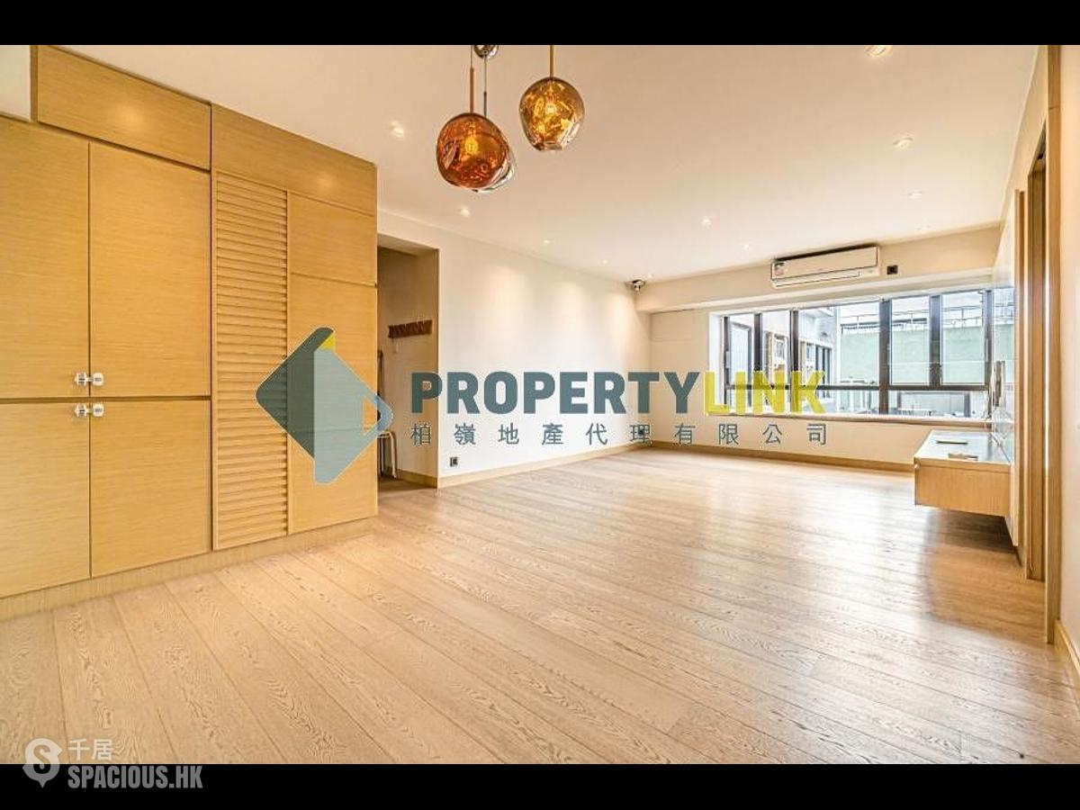 Mid Levels Central - Excelsior Court 01