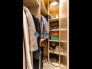Mid Levels Central - Excelsior Court 08
