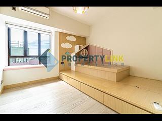 Mid Levels Central - Excelsior Court 09