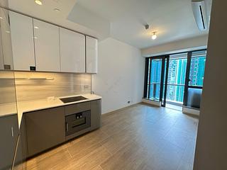 Wong Chuk Hang - The Southside Phase 4A La Montagne I Tower 2B 02