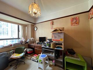 Mid Levels West - Kingsland Court 03