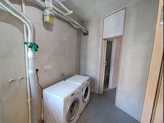 Mid Levels Central - Clovelly Court Block 1 04