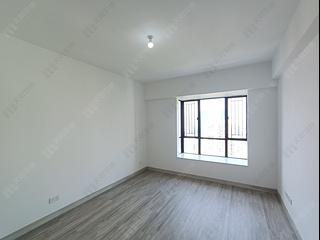 Mid Levels Central - Clovelly Court Block 1 13