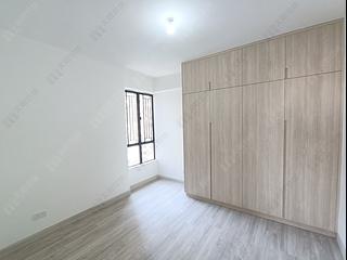 Mid Levels Central - Clovelly Court Block 1 14