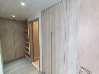 Mid Levels Central - Clovelly Court Block 1 07