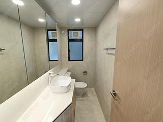 Mid Levels Central - Clovelly Court Block 1 09