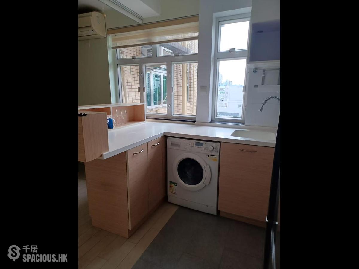 Fortress Hill - Kwong Chiu Terrace Block B 01