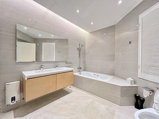Mid Levels Central - Tregunter Tower 3 14