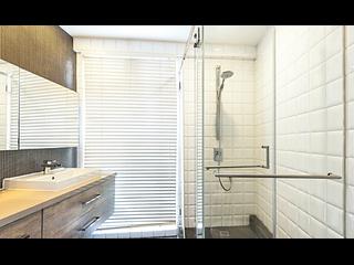 Pok Fu Lam - Bisney Terrace 07