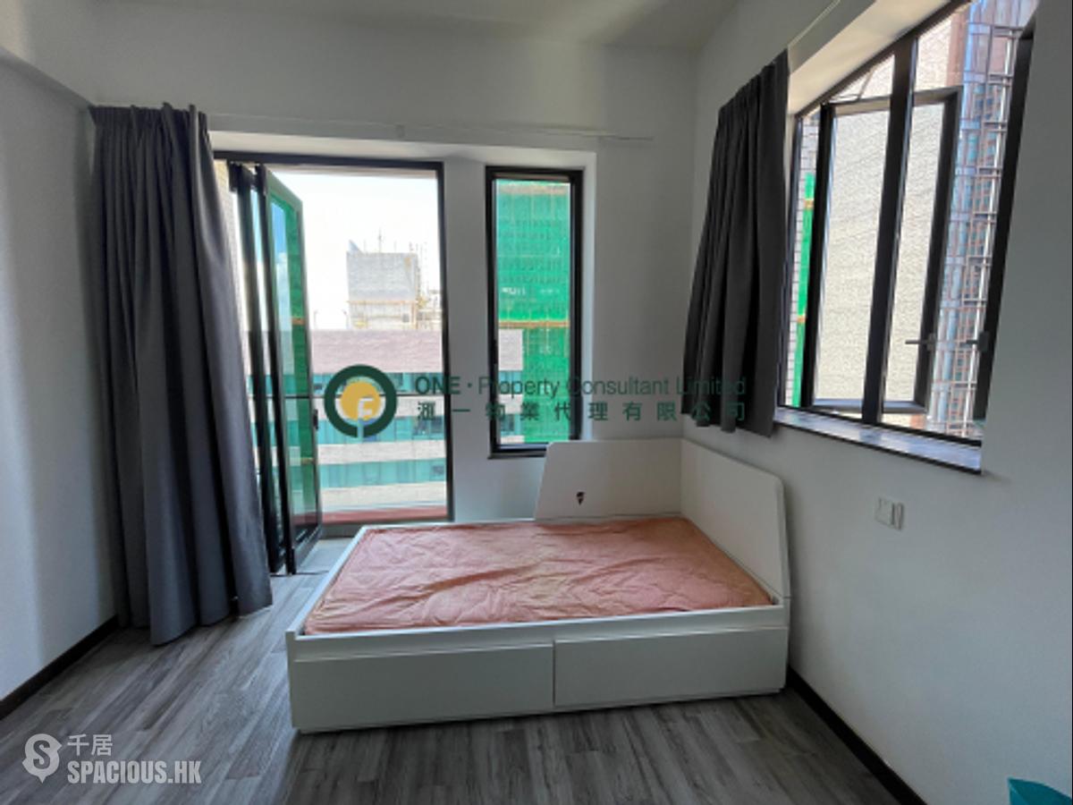 Sheung Wan - AVA128 01