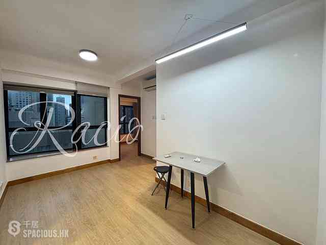 Sheung Wan - The Bellevue Place 01