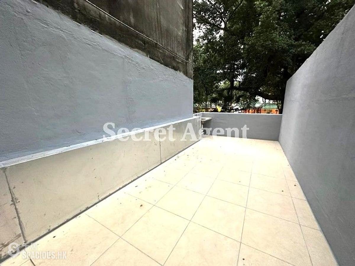 Sheung Wan - 20, Possession Street 01