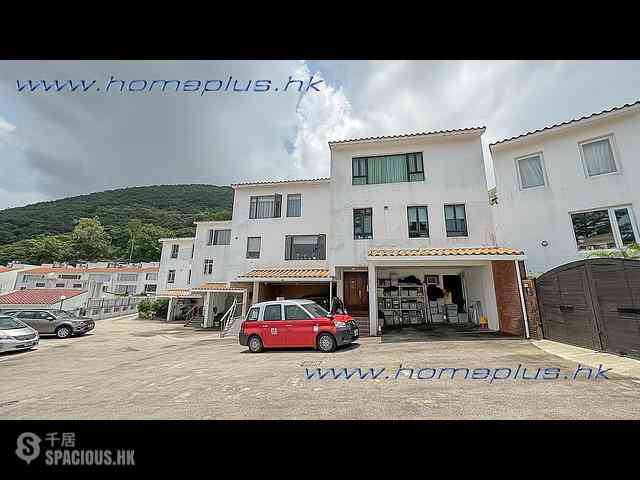 Clear Water Bay - Las Pinadas 01