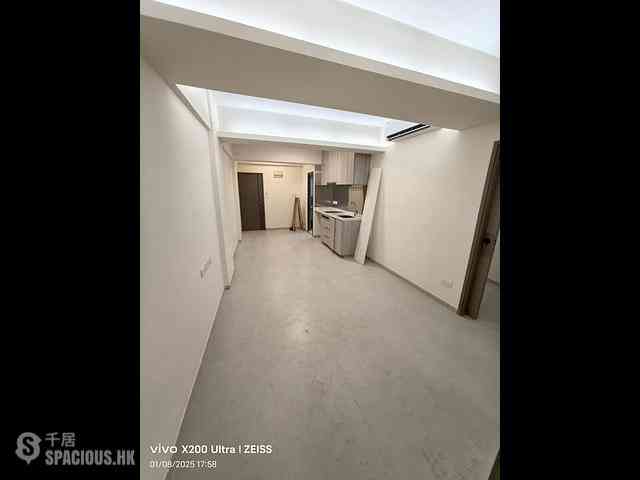 Kennedy Town - Tung Hing Mansion 01