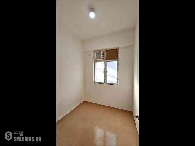 Wan Chai - Lily Mansion 02