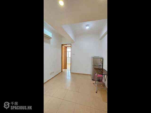 Wan Chai - Lily Mansion 04