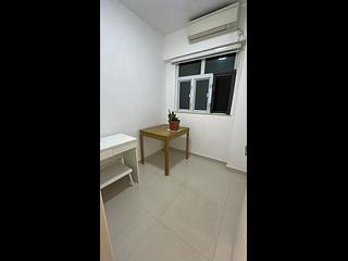 Sai Ying Pun - Wai Tak Building 02