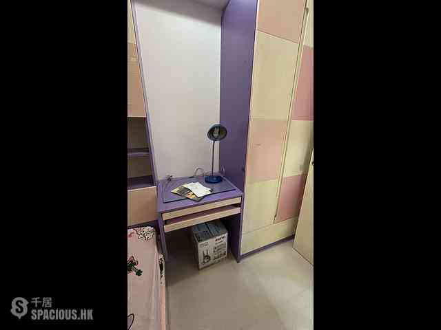 Sai Ying Pun - Wai Tak Building 08