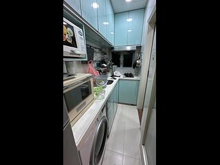 Sai Ying Pun - Wai Tak Building 09