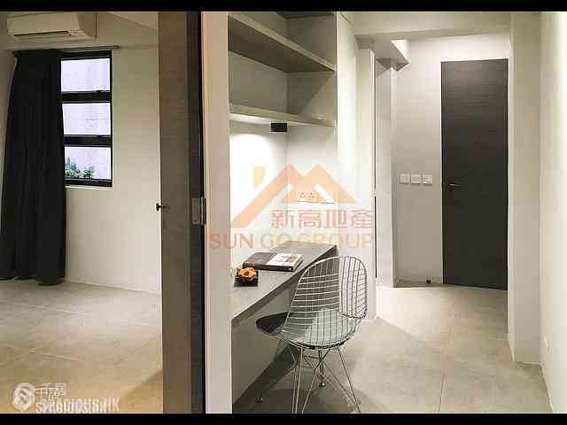 Sai Ying Pun - 168-172, Third Street 03