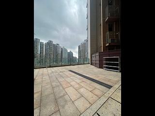 Tseung Kwan O - The Wings II 03