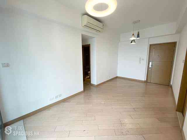 Tung Chung - Century Link Phase 1 Tower 6A 02