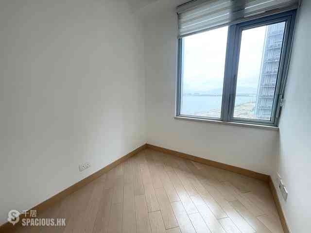Tung Chung - Century Link Phase 1 Tower 6A 06