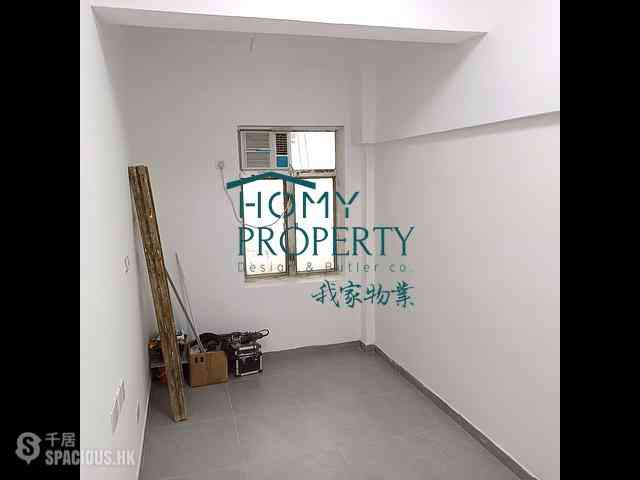 Sai Ying Pun - 201, Des Voeux Road West 04