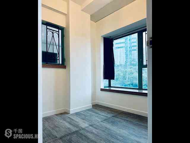 Kennedy Town - Millennium Court 05