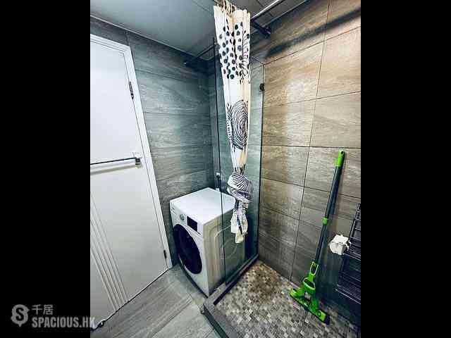 Kennedy Town - Millennium Court 07