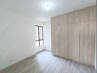 Mid Levels Central - Clovelly Court Block 1 09