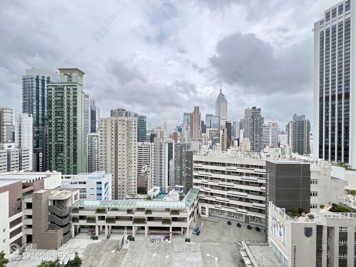 東半山 - 倚云阁 01