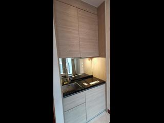 Wan Chai - The Avenue Phase 2 Block 2 02