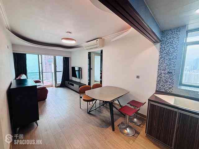 Tsim Sha Tsui - The Victoria Towers 01