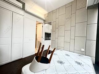 Shek Tong Tsui - One South Lane 05