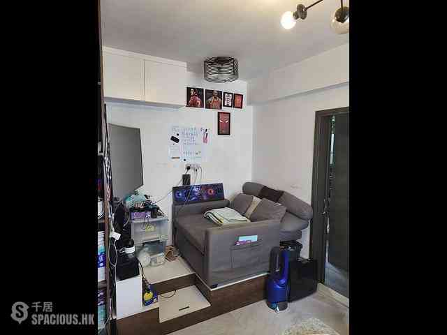 Kennedy Town - Jade Court Block B 03