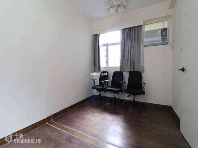 Wan Chai - Wui Fu Building 06