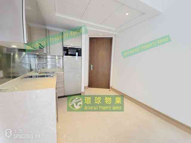 Kennedy Town - Cadogan 06