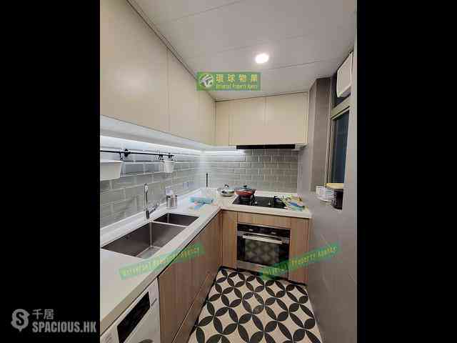 Kennedy Town - The Merton 05