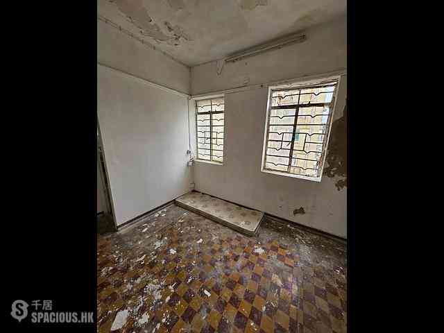 Sham Shui Po - Hip Kwan House 05