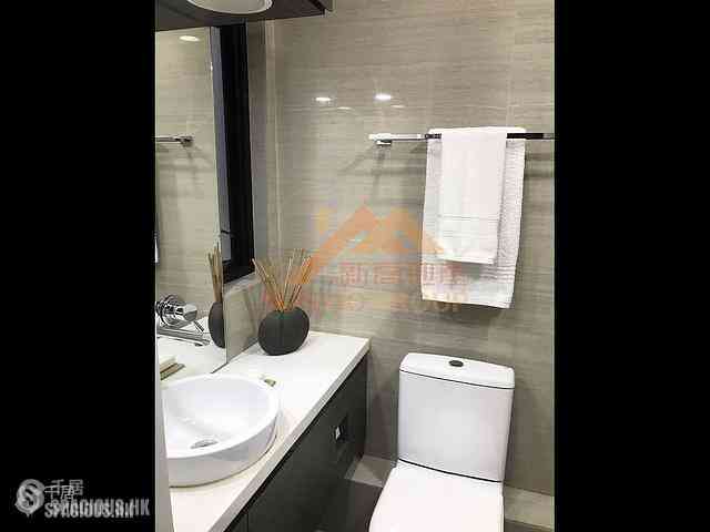Sai Ying Pun - 168-172, Third Street 05