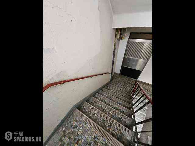Sham Shui Po - Hip Kwan House 08