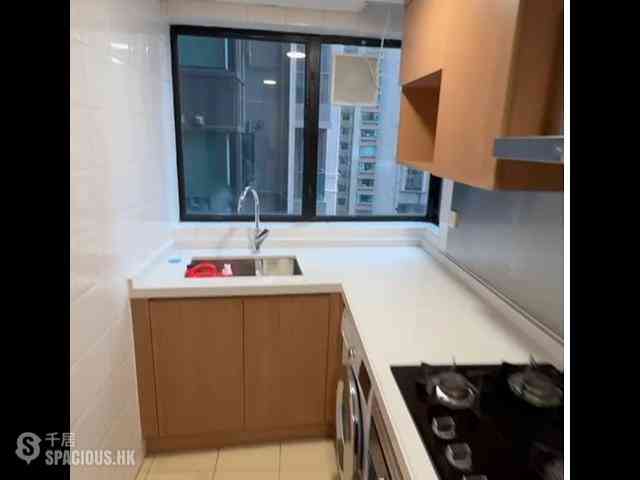Ap Lei Chau - South Horizons Phase 4 The Oasis Berkeley Court (Block 33) 02