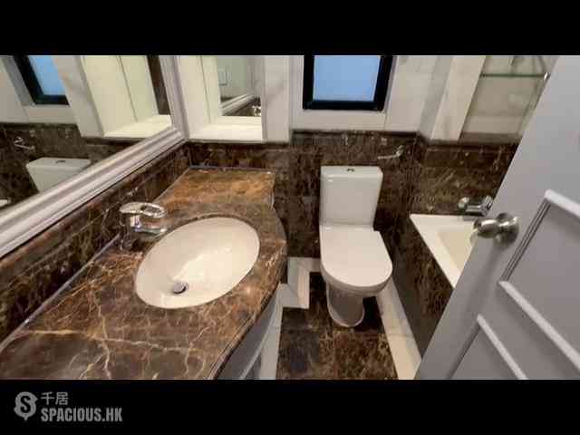 Ap Lei Chau - South Horizons Phase 4 The Oasis Berkeley Court (Block 33) 05