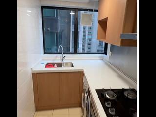 Mid Levels Central - 62B, Robinson Road 04