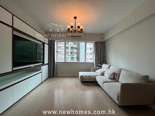 Tai Hang - Morengo Court 02