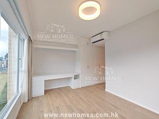 Happy Valley - Champion Court (Building) 06