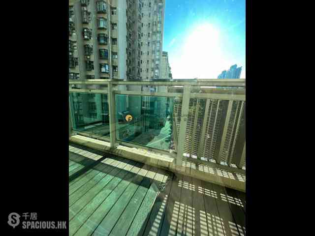 Sai Ying Pun - Centre Place 02